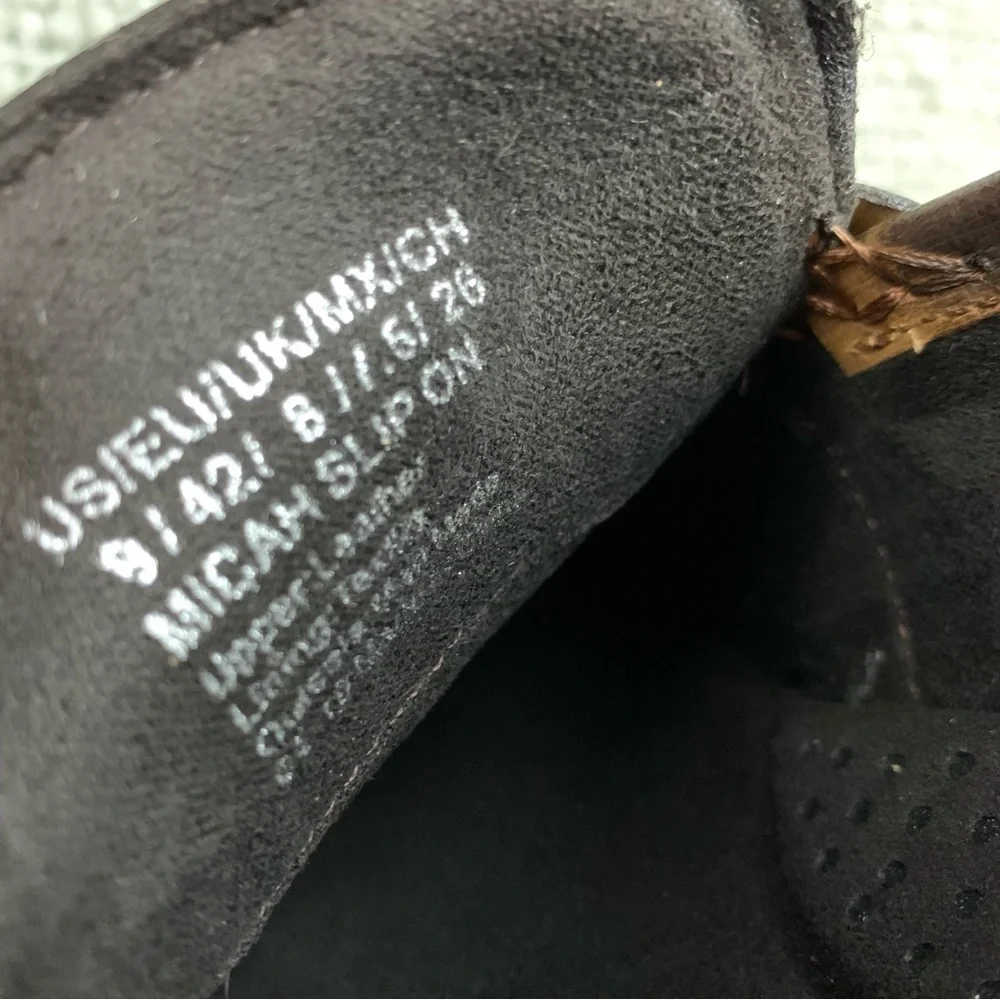 Kenneth Cole slip in casual shoe